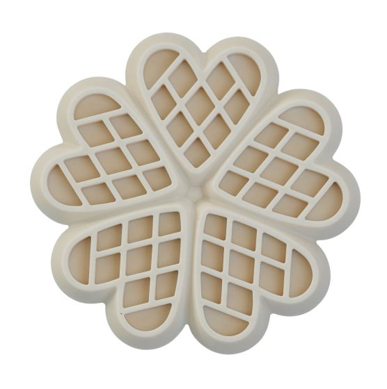 DexyPaws🍁 Silicone Slow Feeder Hearts in Buttercream