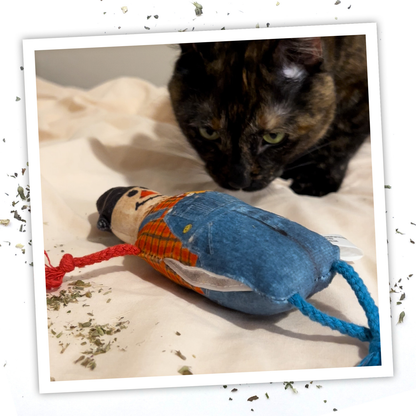 Meowijuana Get Spooked Scarecrow