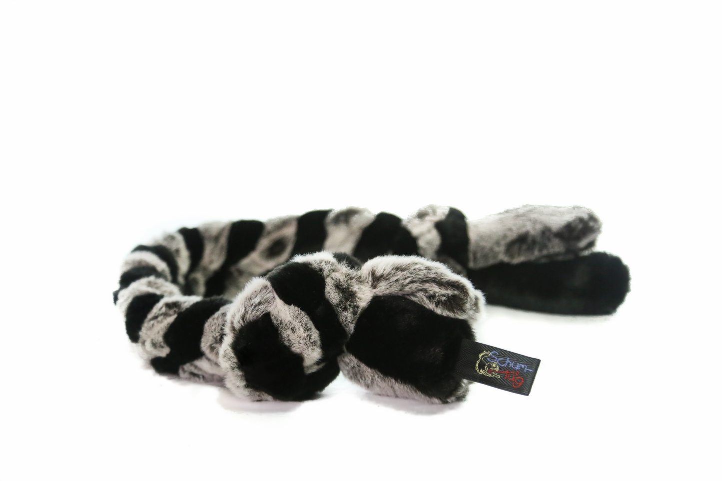 Schum-Tug 🍁Grey & Black