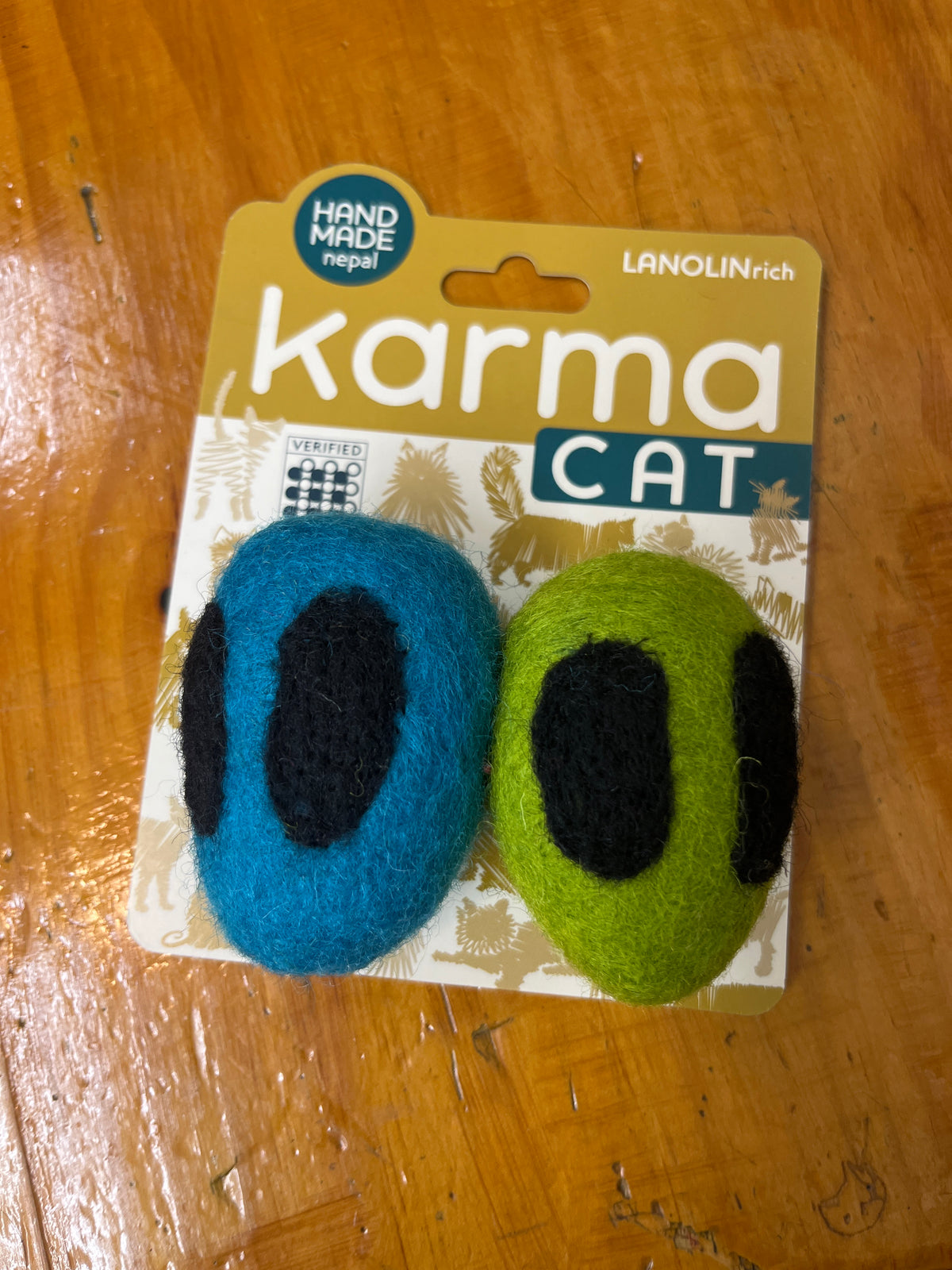 KARMA CAT – 2 Pack Wool Felt Alien Heads