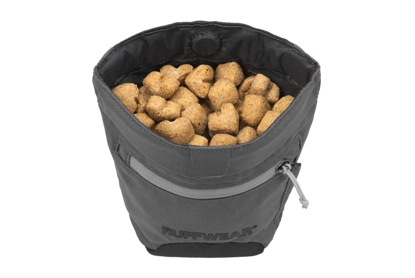 RUFFWEAR Treat Trader Treat Pouch Granite Gray
