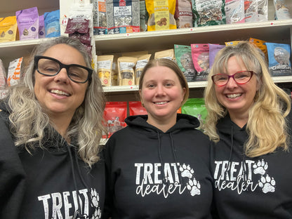 🍁Treat Dealer Hoodie - Black