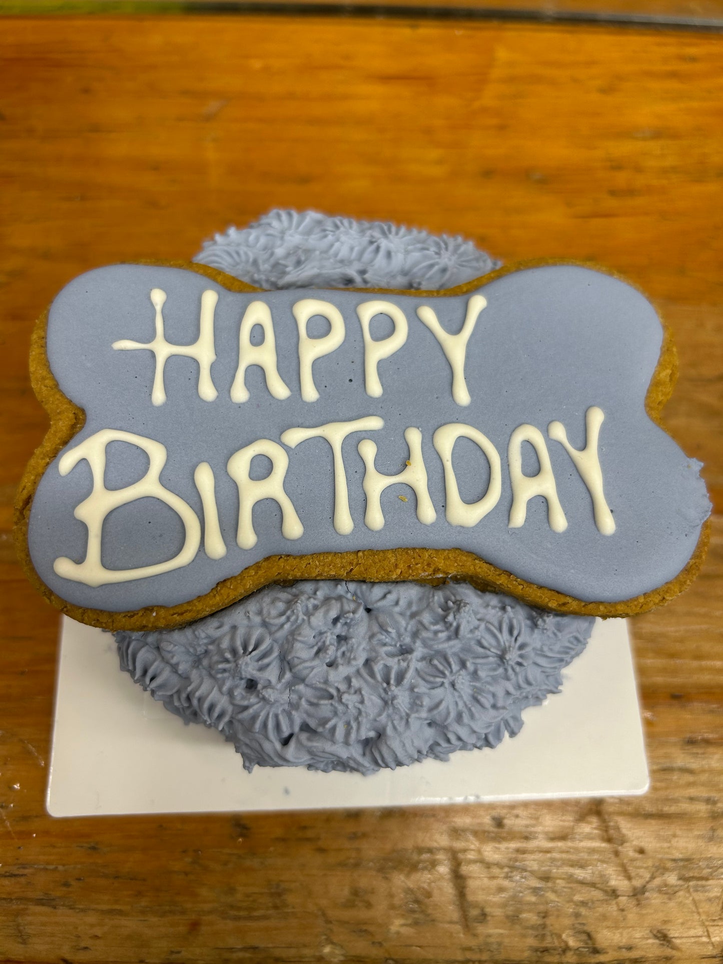 Mr. Mugs Bakery 🍁 Blue Birthday Cake - Fresh & Frozen