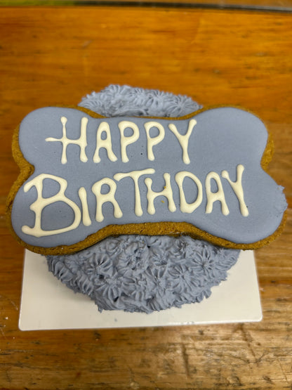 Mr. Mugs Bakery 🍁 Blue Birthday Cake - Fresh & Frozen