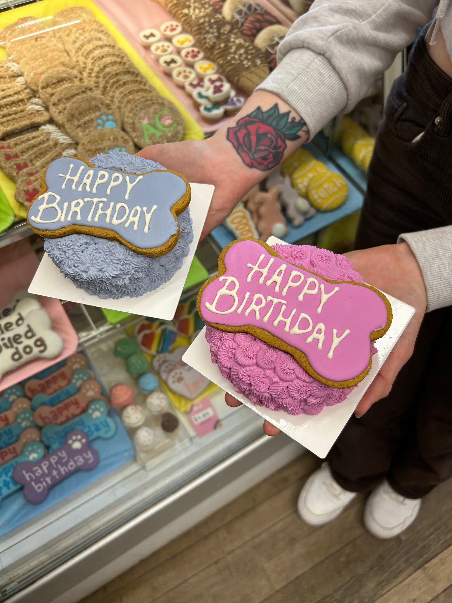 Mr. Mugs Bakery 🍁 Blue Birthday Cake - Fresh & Frozen