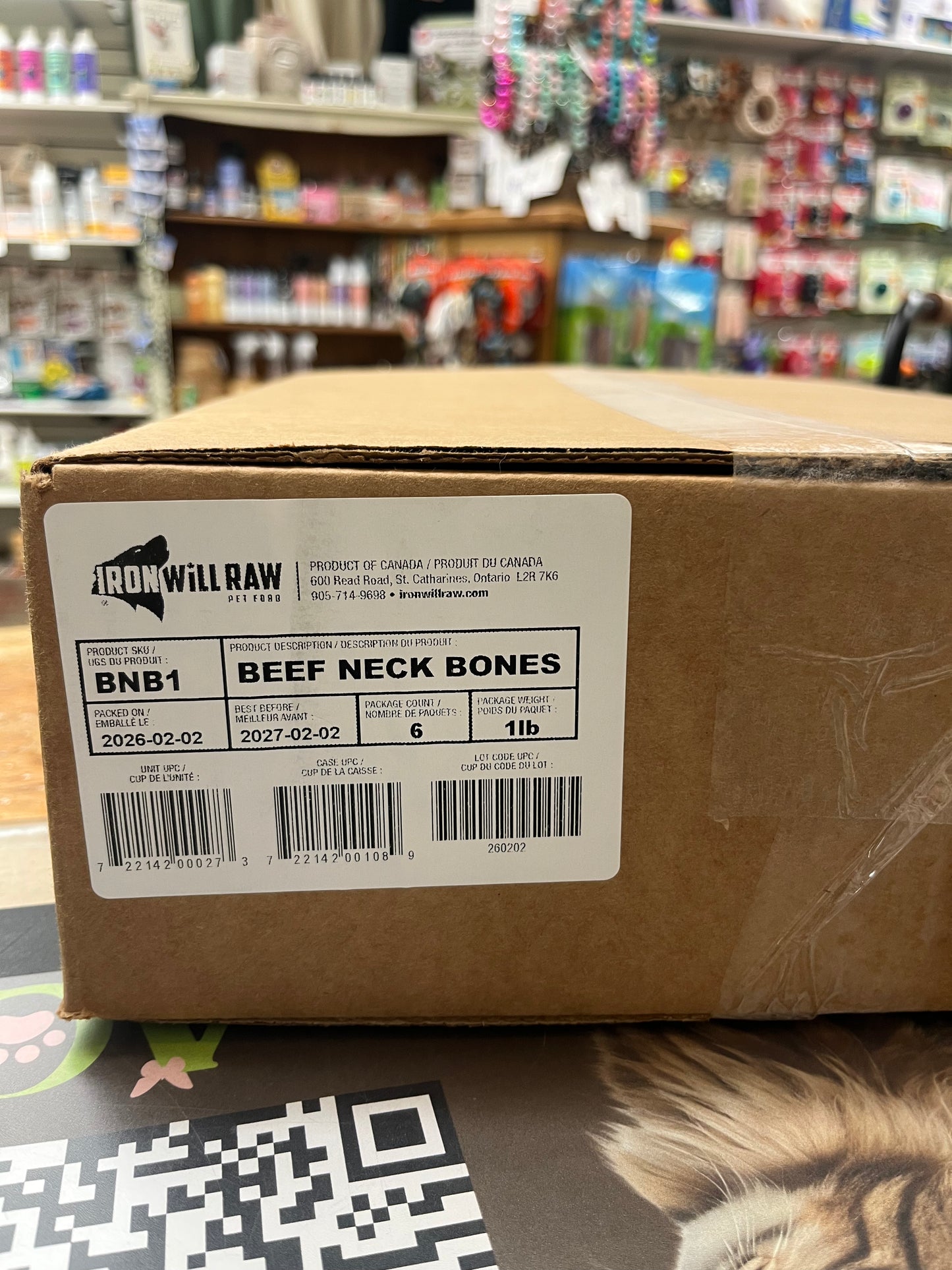 Iron Will Raw 🍁Beef Neck Bone 1lb