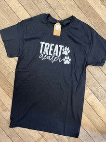 Treat Dealer 🍁T-Shirt