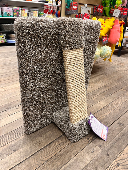 WonderPet 🍁Angle Scratch Post with Sisal