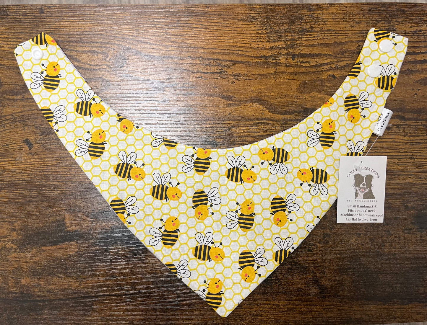 Colly's Creations🍁 Hunny Bear Reversible Bandana