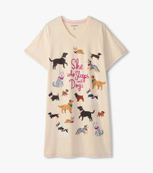 She Who Sleeps with Dogs 🍁 Little Blue House Women's Sleepshirt O/S