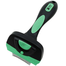 Baxter & Bella De-Shedder Self-Cleaning Cat Brush