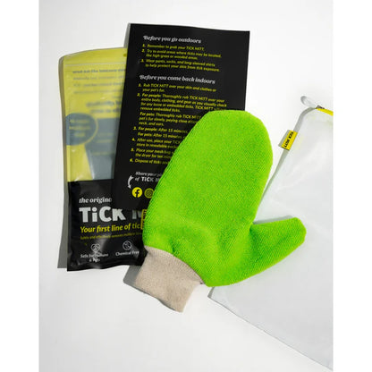 One Size Tick Remover Mitt