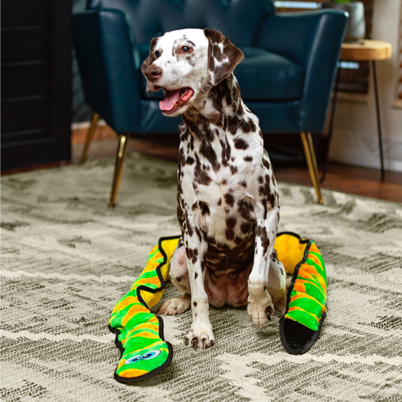 Outward Hound Durablez 38" Green 6 Squeaker Snake